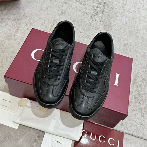 구찌 남여공용 스니커즈 G33182-2 2025/신상