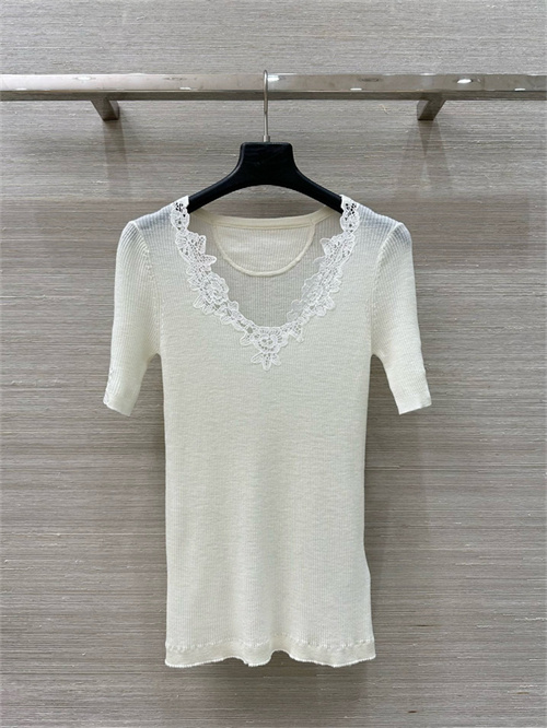 끌로에 반팔 니트 C52997 2025/신상