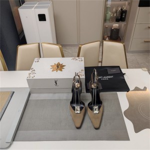 생로랑 여성용 샌들 (굽높이10CM) Y78808-2 2025/신상