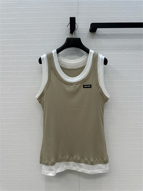 미우미우 민소매 M71995 2025/신상