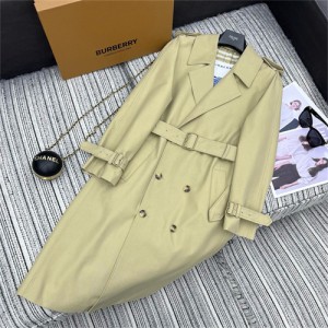 버버리 바람막이 코트 B44206 2025/신상