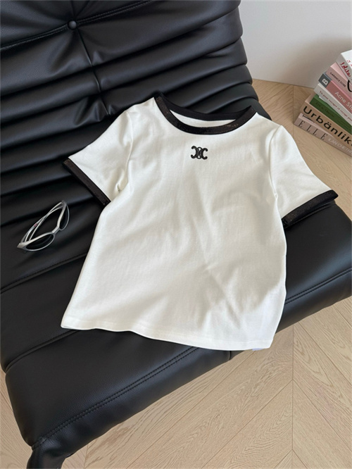 셀린느 반팔 티셔츠 C31958 2024/신상