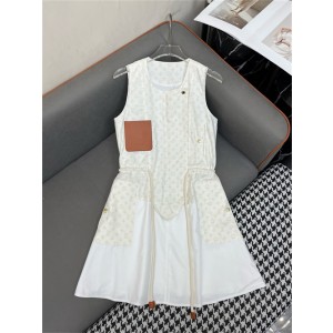 루이비통 민소매 원피스 L13408 2025/신상