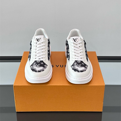 루이비통 남성용 스니커즈 L18451-1 2025/신상