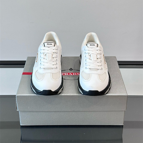 프라다 남성용 스니커즈 P99929-1 2025/신상