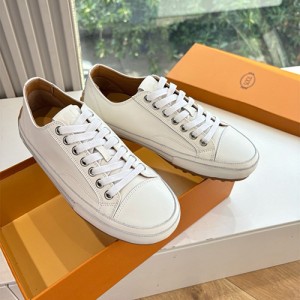 토즈 여성용 스니커즈 T76453-1 2025/신상