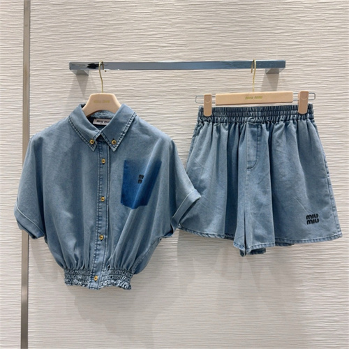 미우미우 데님 반팔 셔츠 반바지 세트 M83809 2025/신상