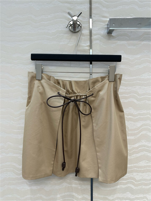 로에베 스커트 L22603 2025/신상