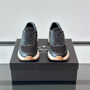 프라다 남성용 스니커즈 P98939-1 2025/신상