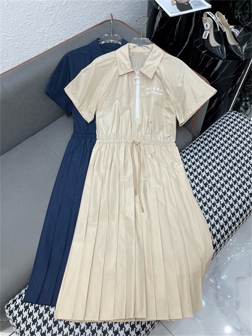 프라다 원피스 P53207 2025/신상