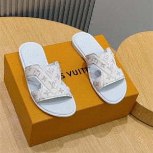 루이비통 남성용 슬리퍼 L58445-2 2025/신상
