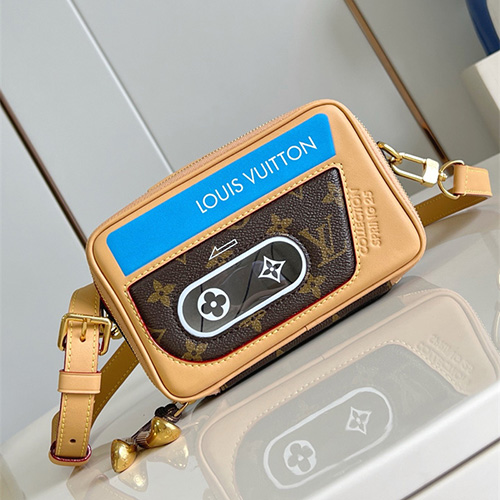 루이비통 발라되르 웨어러블 크로스백 M14062 2025/신상