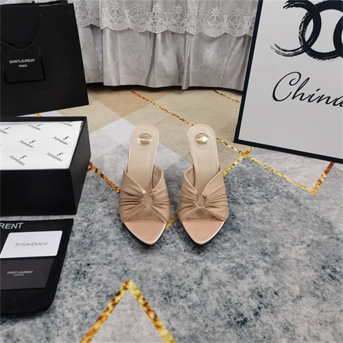 생로랑 여성용 슬리퍼 (굽높이10CM) Y64859-1 2025/신상
