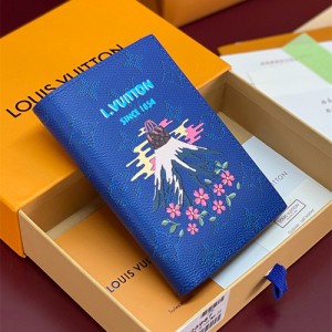 루이비통 브이피 여권지갑 M25967 2025/신상