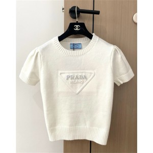 프라다 반팔 니트 P51995 2025/신상