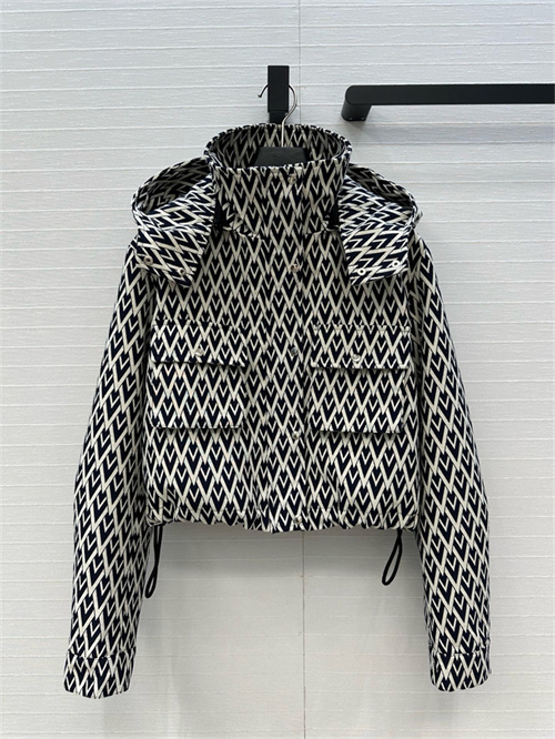 발렌티노 후드 자켓 V43804 2025/신상