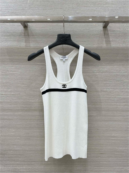 샤넬 민소매 C61990 2025/신상