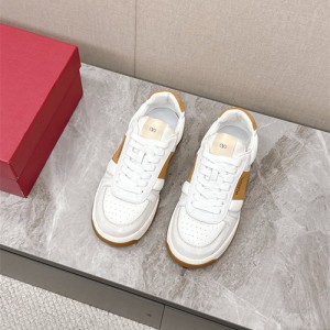 발렌티노 남성용 스니커즈 V91778-2 2025/신상