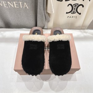 미우미우 여성용 슬리퍼 M90473-1 2025/신상