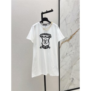 루이비통 반팔 티셔츠 L42109 2025/신상