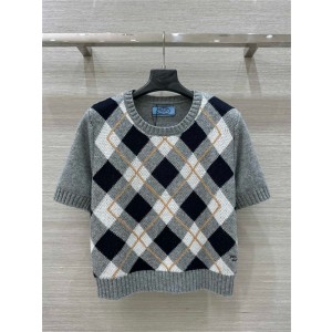 프라다 반팔 니트 P82355 2025/신상