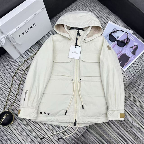 몽클레어 후드 패딩 자켓 (충전재-거위털) M56605 2025/신상