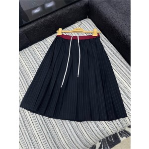 미우미우 스커트 M62402 2025/신상