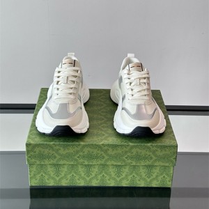 구찌 남성용 스니커즈 G84193-2 2025/신상