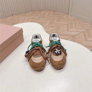 미우미우 여성용 스니커즈 M56735-1 2025/신상