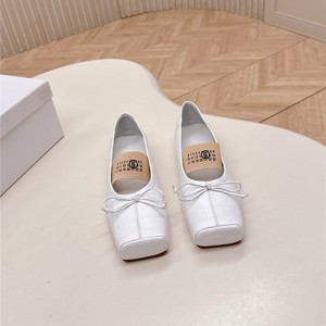 메종 마르지엘라 여성용 단화 M24481-1 2025/신상