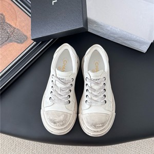 샤넬 여성용 스니커즈 C62191-1 2025/신상