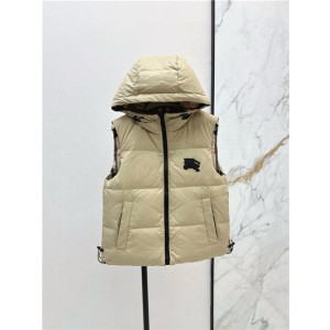 버버리 양면 후드 패딩 조끼 (충전재-거위털) B85209 2025/신상