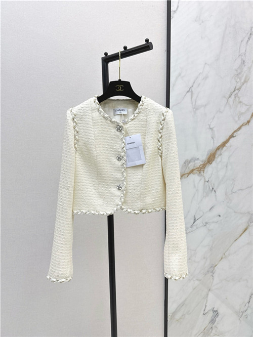 샤넬 자켓 C83408 2025/신상