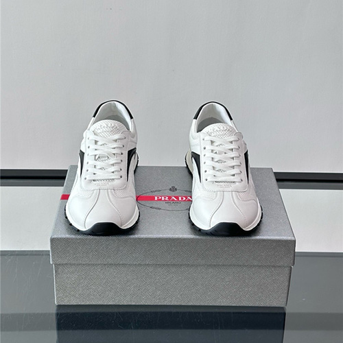 프라다 남성용 스니커즈 P98921-2 2025/신상
