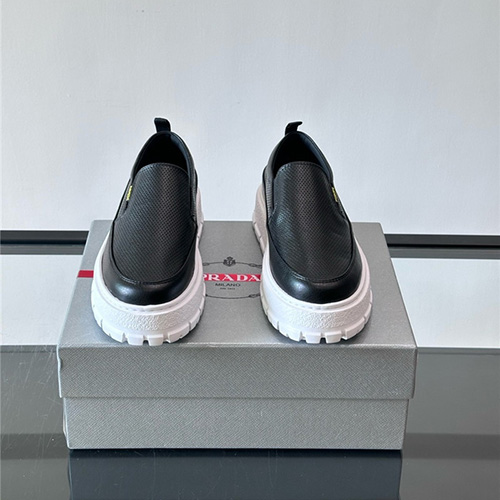 프라다 남성용 스니커즈 P99809-2 2025/신상