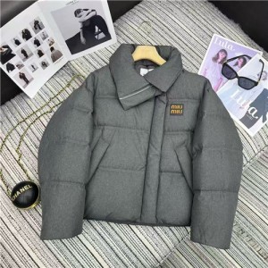 미우미우 패딩 자켓 (충전재-거위털) M56404 2025/신상