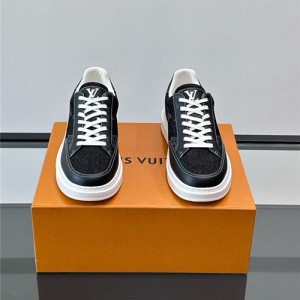 루이비통 남성용 스니커즈 L92672-1 2025/신상