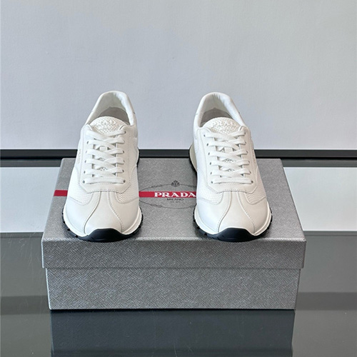 프라다 남성용 스니커즈 P99839-1 2025/신상