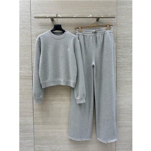 프라다 트레이닝 세트 P64054 2025/신상