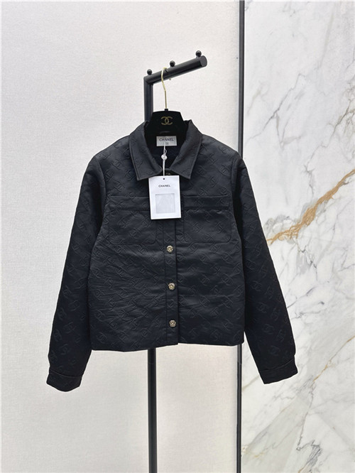 샤넬 자켓 C53305 2025/신상