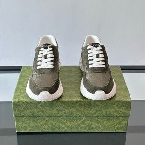 구찌 남성용 스니커즈 G83393-1 2025/신상