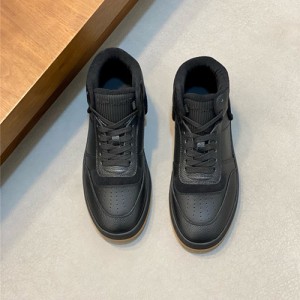 생로랑 남성용 스니커즈 Y76697-2 2025/신상