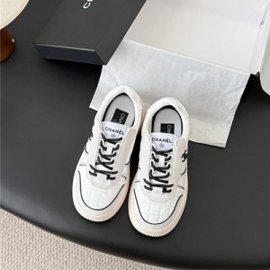 샤넬 여성용 스니커즈 C53998-1 2025/신상