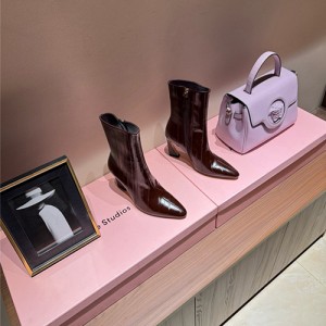 펜디 여성용 부츠 (굽높이10CM) F24233-1 2025/신상