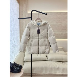 프라다 후드 패딩 자켓 (충전재-거위털) P56608 2025/신상