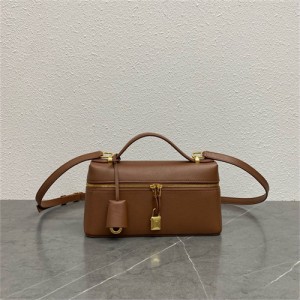 로로피아나 엑스트라 백  LP23 2025/신상