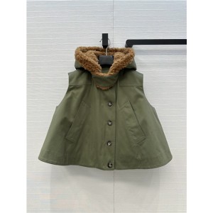 로에베 후드 솜 조끼 L14306 2025/신상