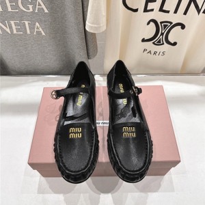 미우미우 여성용 단화 M84263-1 2025/신상