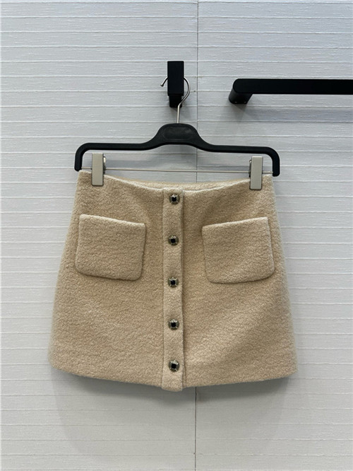 샤넬 스커트 C82990 2025/신상