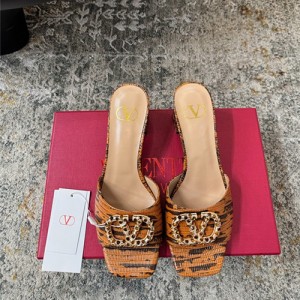 발렌티노 여성용 슬리퍼 (굽높이6CM) V60645-1 2025/신상